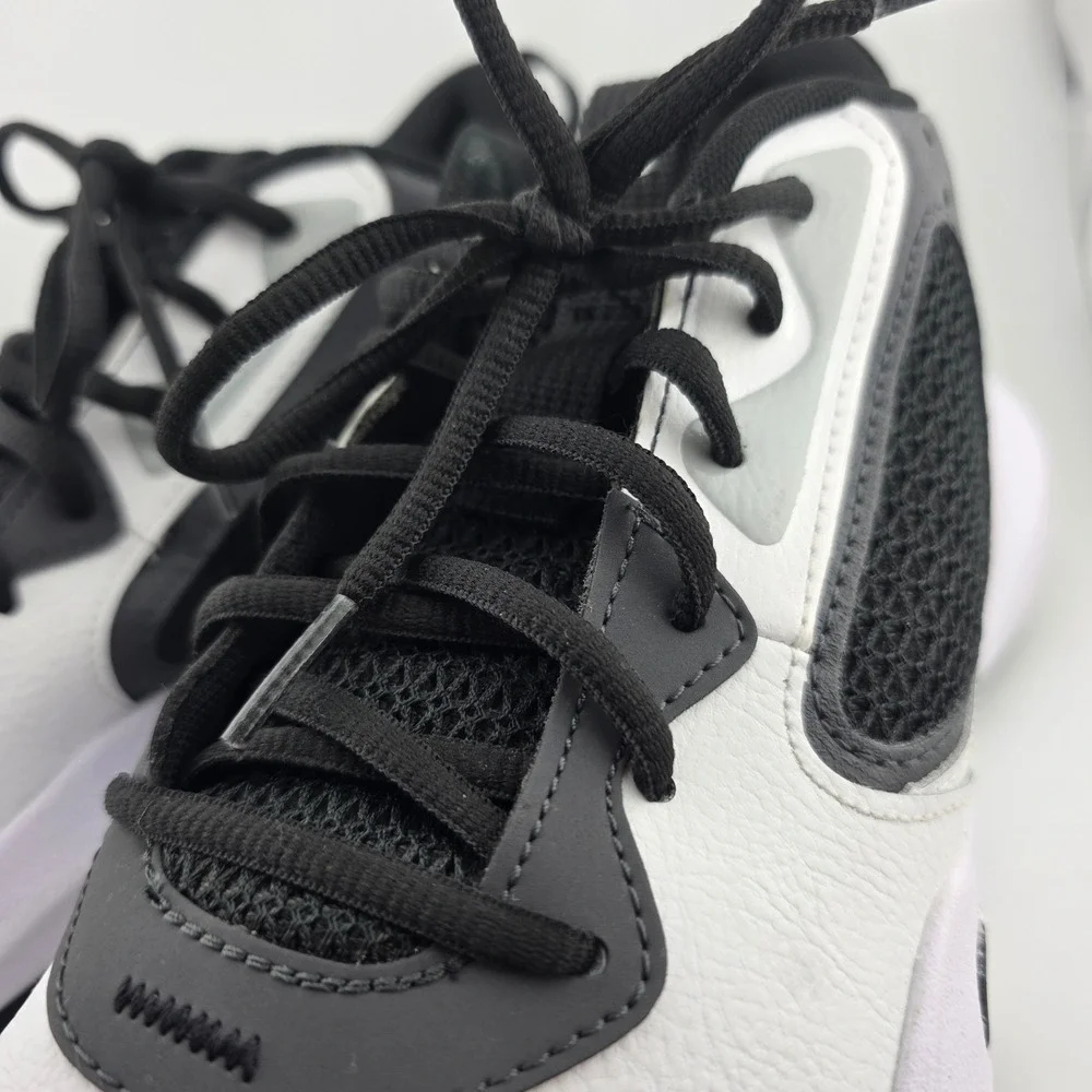 Under Armour excellent pre